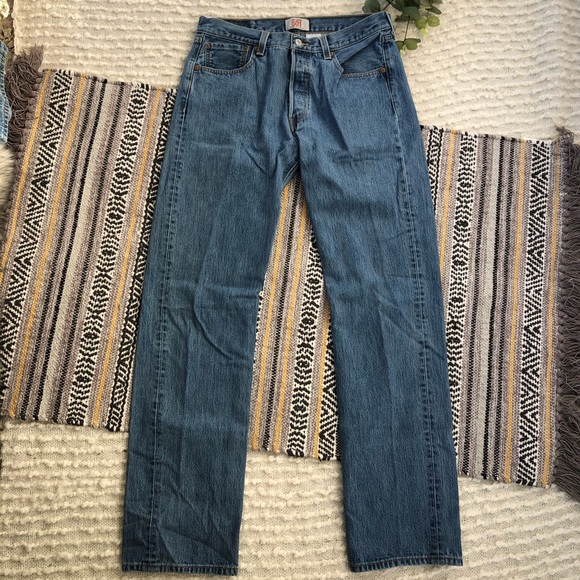 Levi’s 501 button fly red tab straight leg jeans - Picture 2 of 11